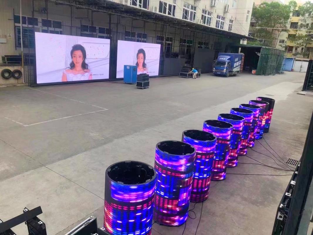 智慧场馆异形显示系统集成 LED柔性屏工厂与信息系统集成服务的深度融合